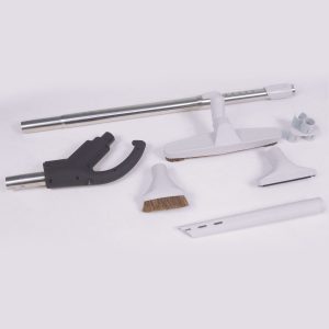 Installation kit for retractable hose